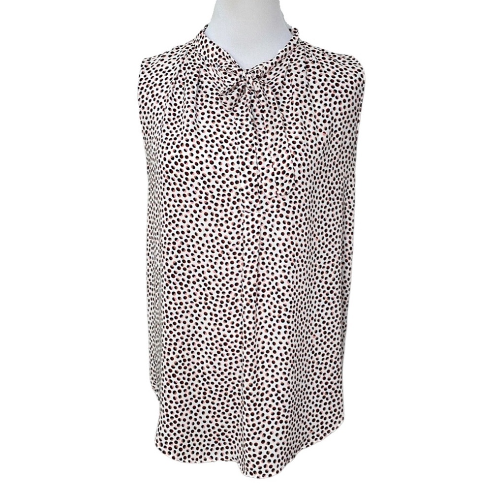 Ann Taylor Sleeveless Toe Neckline Lightweight Dot Blouse